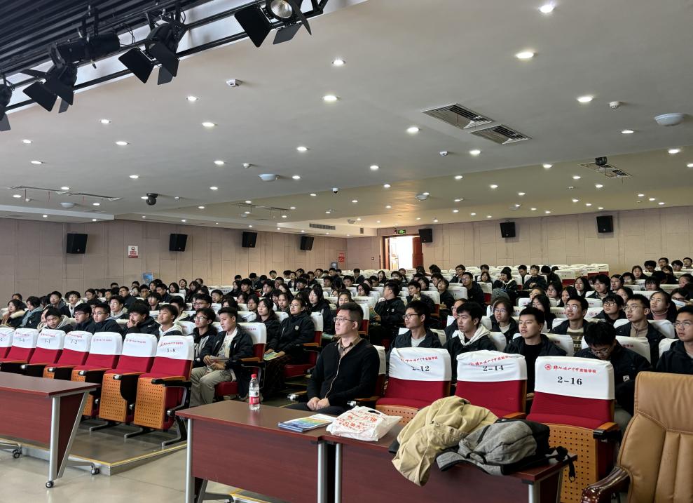 3c514afbefd98e8b71800ad5cc86343